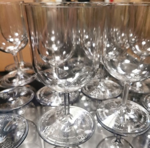 50x wine glasses hard plastic - wine,