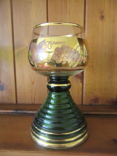 Vintage green gold beehive - vintage, /